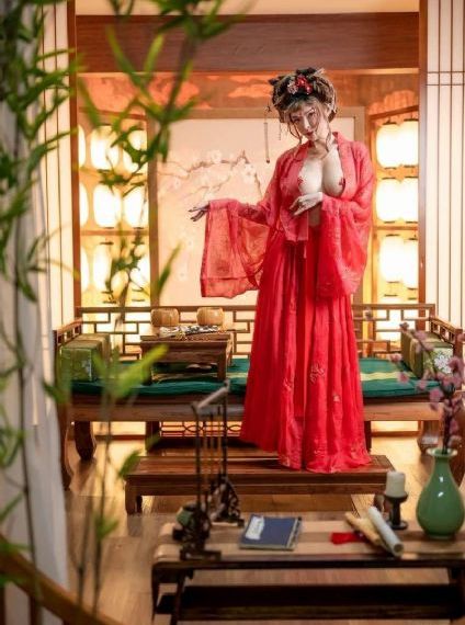 偷听的女人在线观看_HD高清完整版