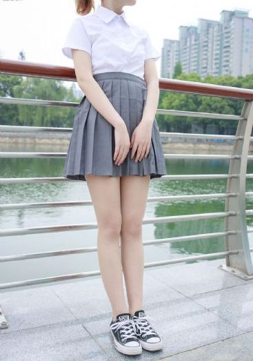 女厕圆润大屁股偷拍_电影在线观看免费